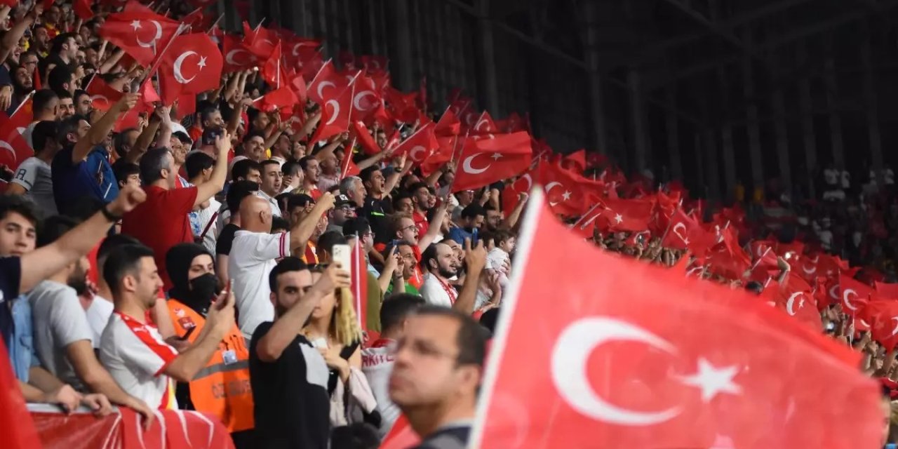İrlanda'yı bozguna uğrattık: 7-2