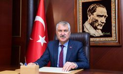 Zeydan Karalar Adanalıları 'Taş Bina'ya çağırdı!