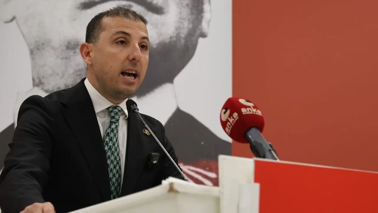 CHP'li başkandan '15 Temmuz töreni' resti