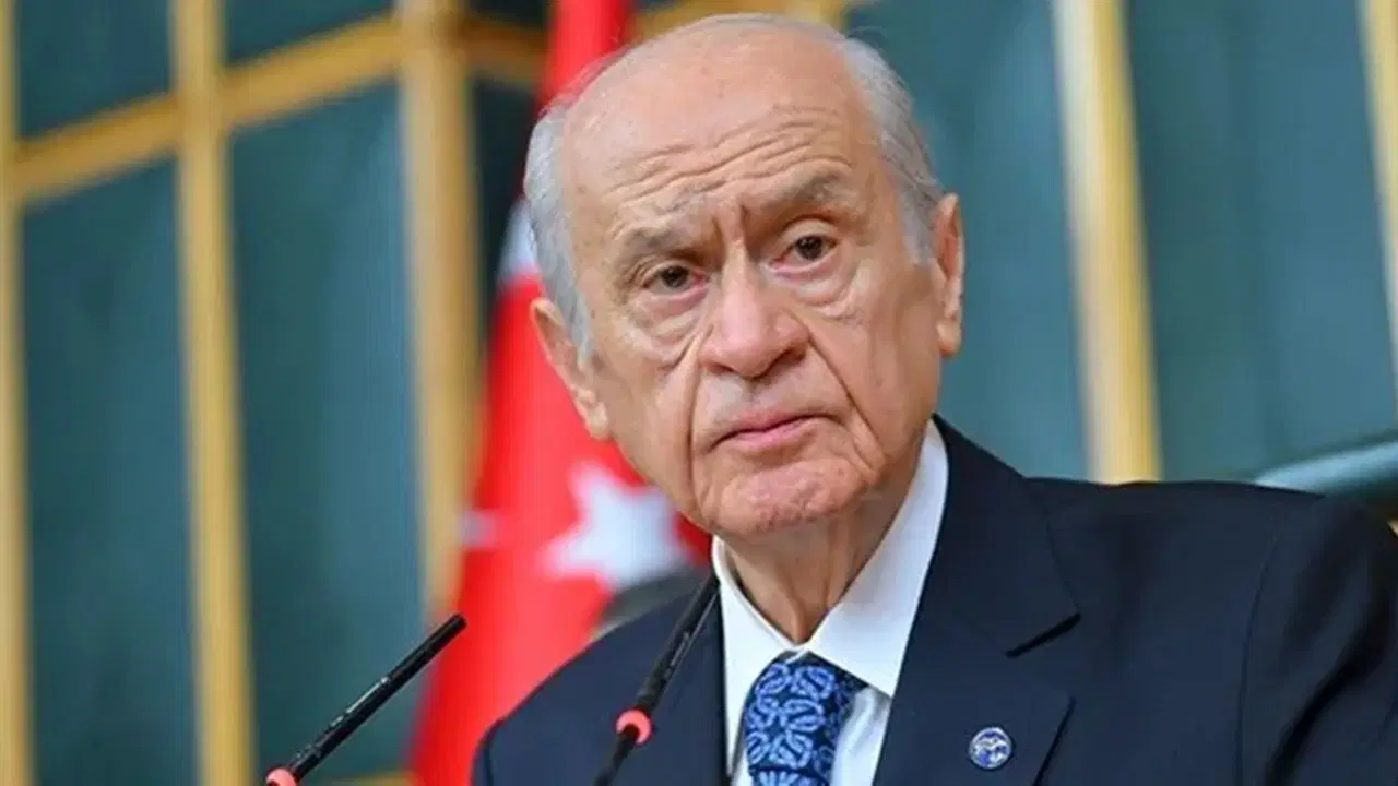Saray'a 'Kürt, Alevi yardımcı' teklifi tartışma yarattı