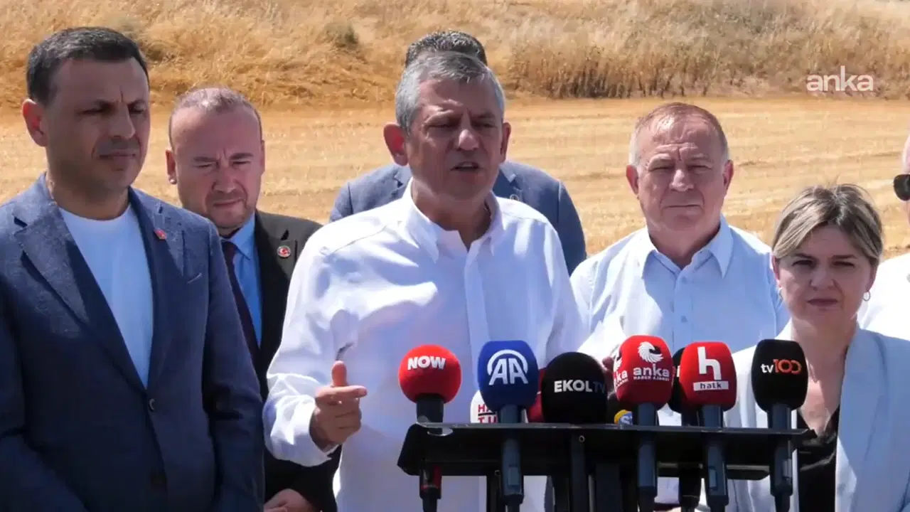 'Diyarbakır'da demokrasi, İstanbul'da otokrasi!'