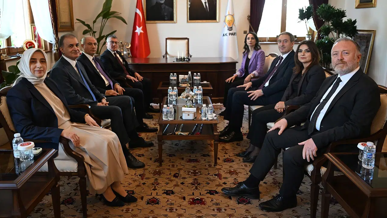 DEM-AKP-MHP arasında isim çatlağı!
