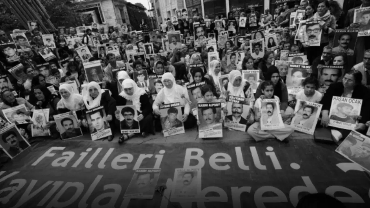 '30 yıldır halen beyaz Toros'un peşinden koşuyoruz'
