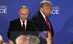 Putin'den Trump'a övgüler: Gelişiyle tünelin sonundaki ışık belirginleşti