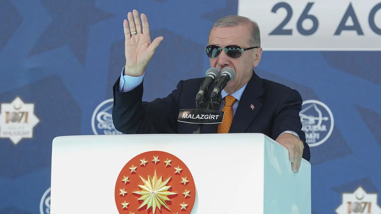 'Yönünü Ankara'ya ve Şam'a dönenler...'