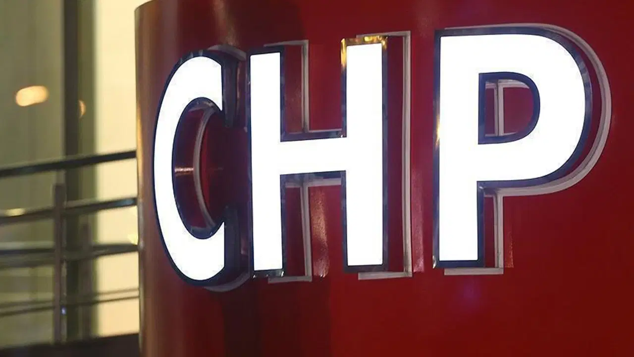 CHP denilince ilk akla gelen siyasetçi kim?