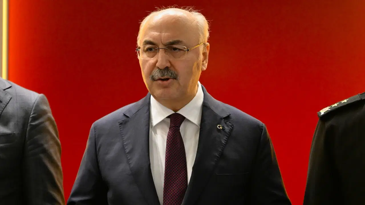 Adana'da dizi ve filmlere sıkı yönetim!