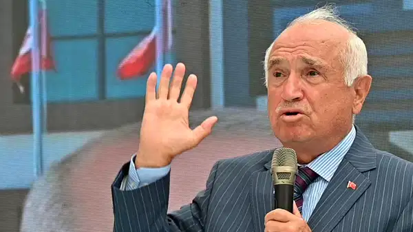 Cemil Çiçek'ten dikkat çeken konuşma