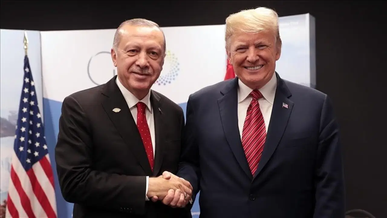 Unuttunuz mu??? Terörist başına da bir zamanlar sayın, şehitlere Kelle demişti !!!  ‘Sayın Trump'ın gösterdiği çabayı ve liderliği takdir ediyorum’