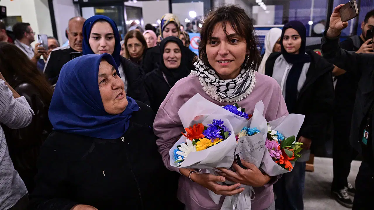 Sumud Filosu'ndaki 15 Türk yurda döndü