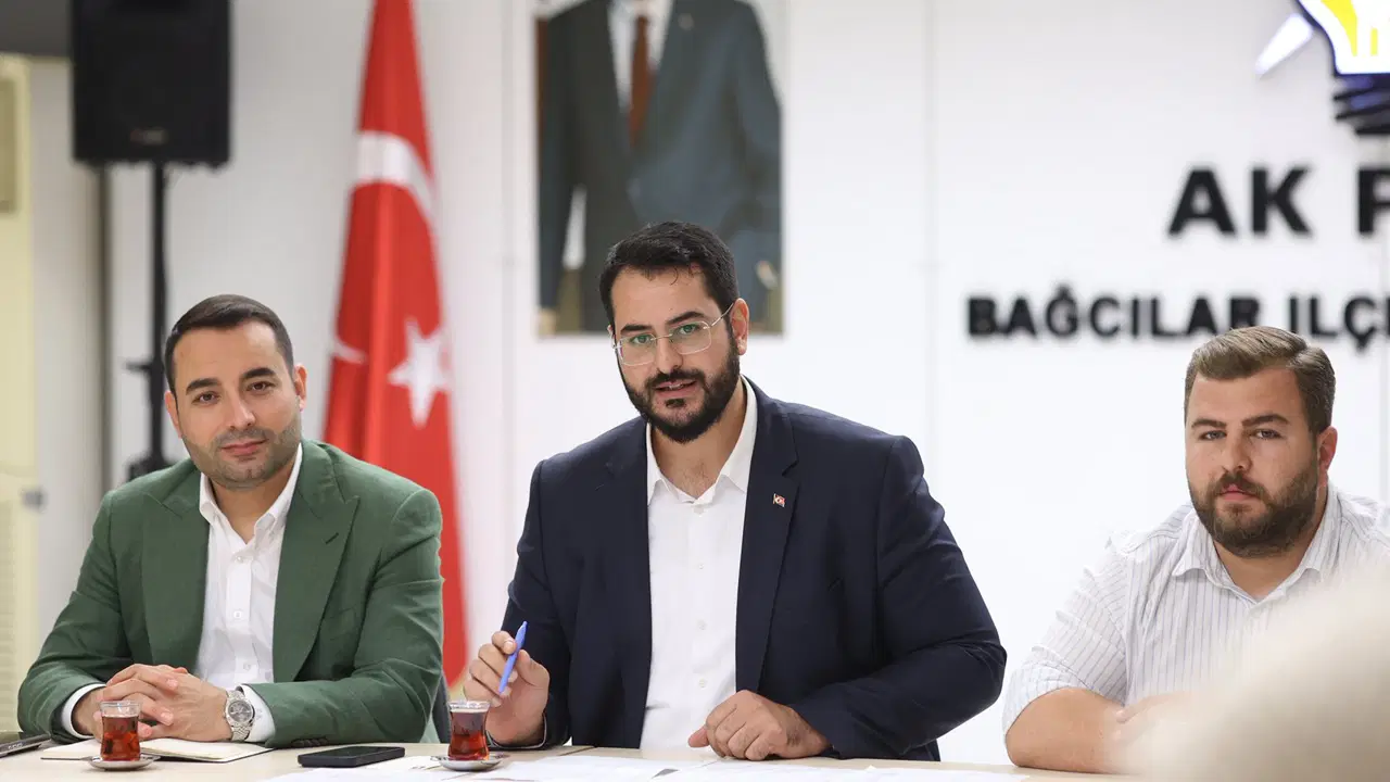 Bir istifa daha geldi!