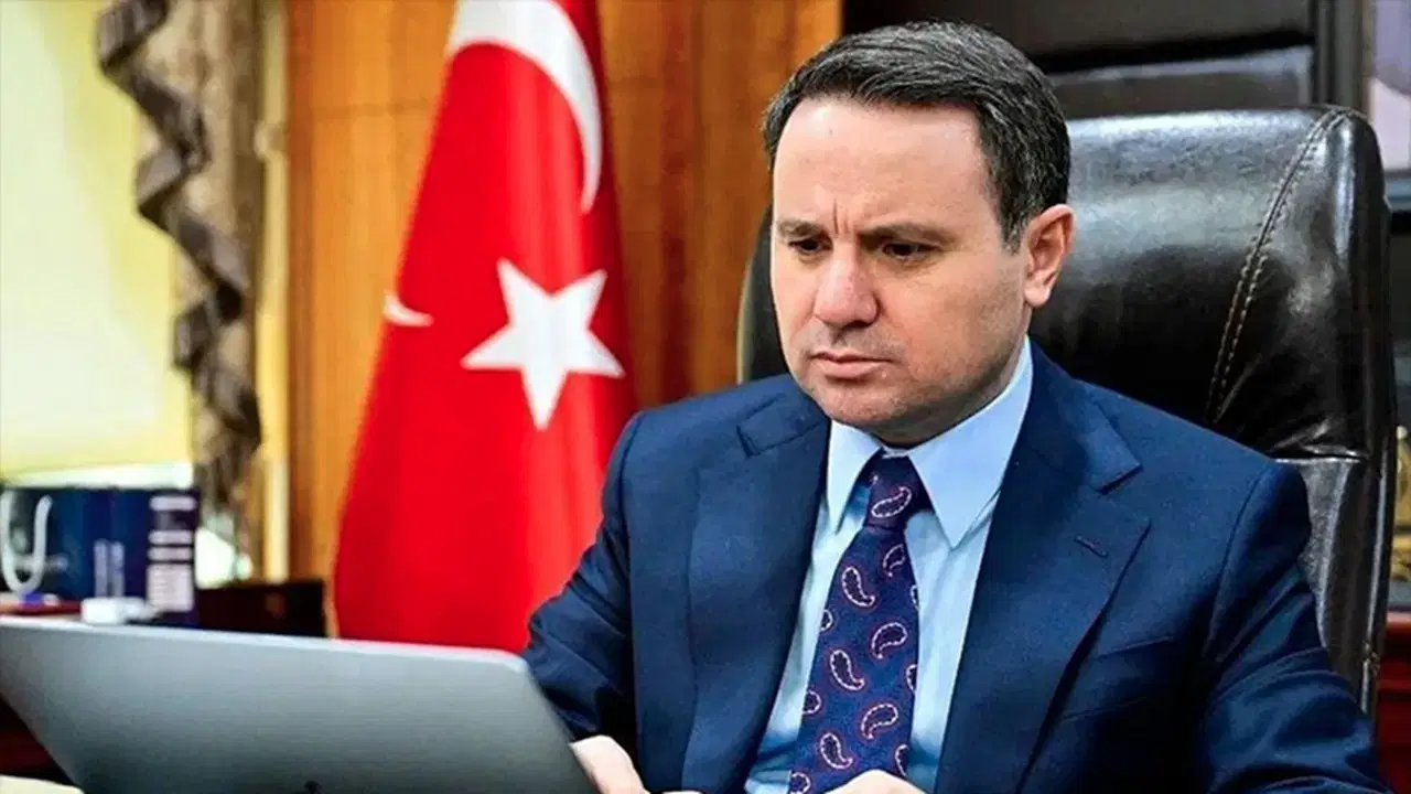 Yandaşlar savunma yarışına girdi, tarih hesapları tutmadı!