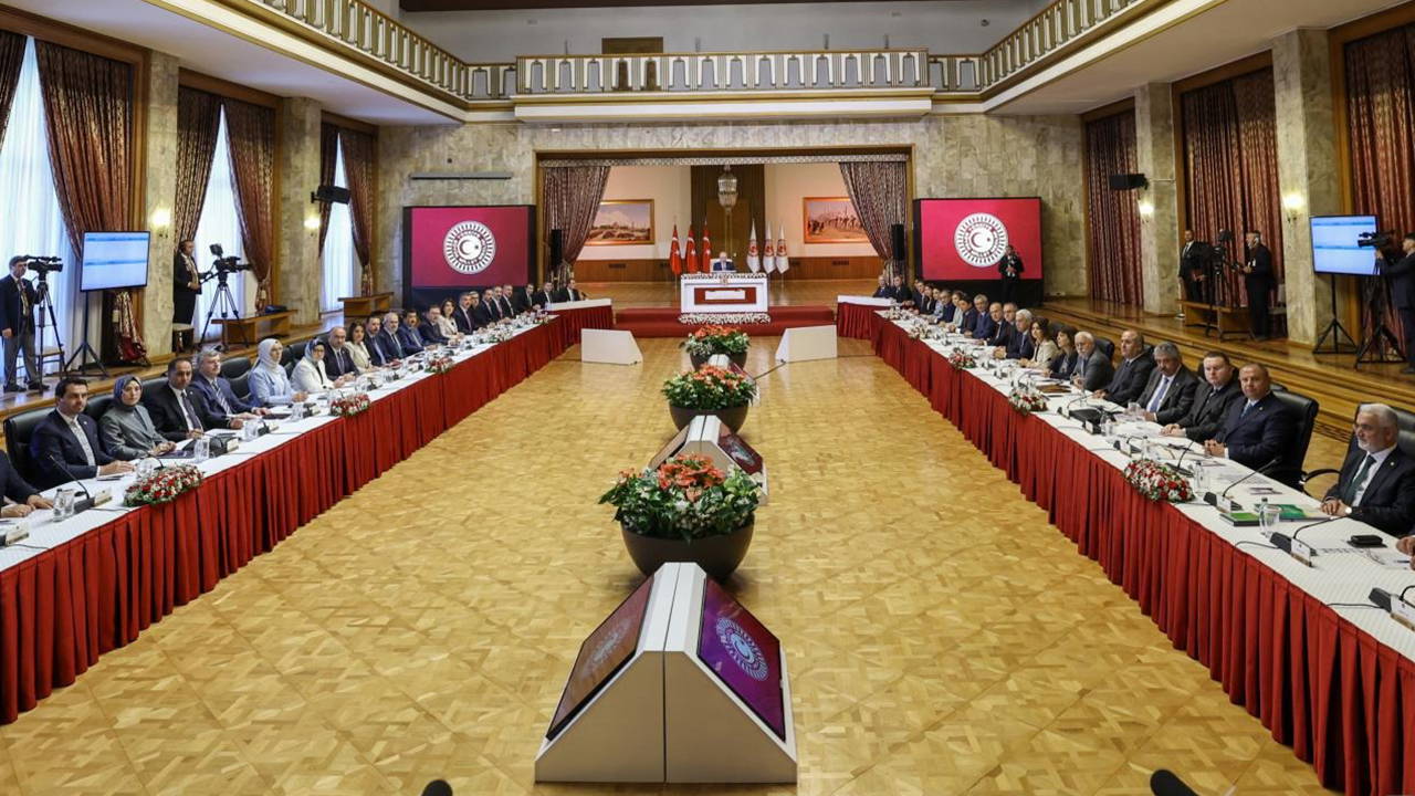 TBMM Başkanı Kurtulmuş grup başkanvekilleriyle görüşecek