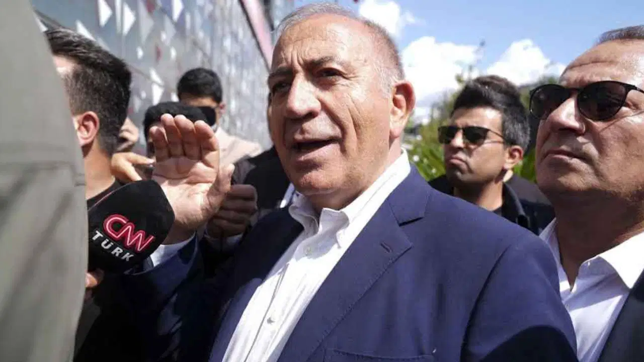 Gürsel Tekin'den 'erişim' talebi: Bankalara talimat gitti