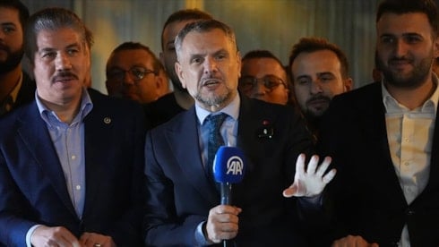 AKP’li başkanvekili işten çıkarmalara başladı