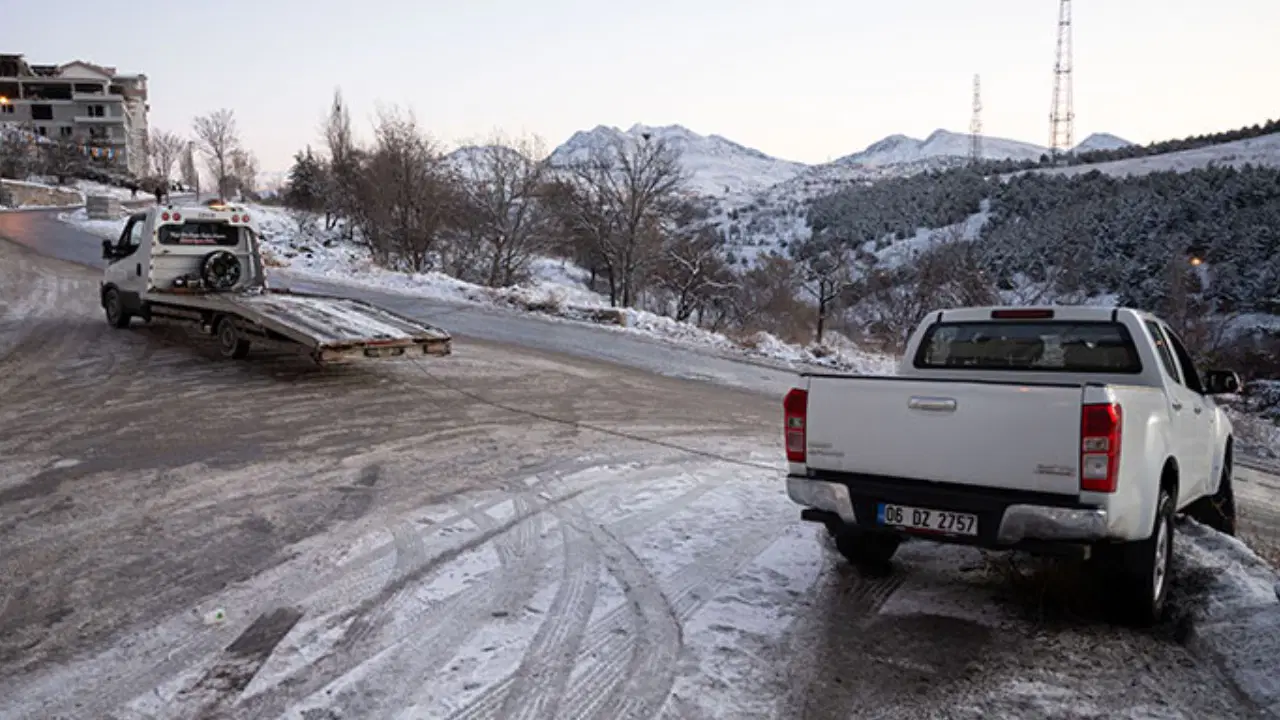 Ankara Valiliği'nden 'buzlanma' ve 'don' uyarısı