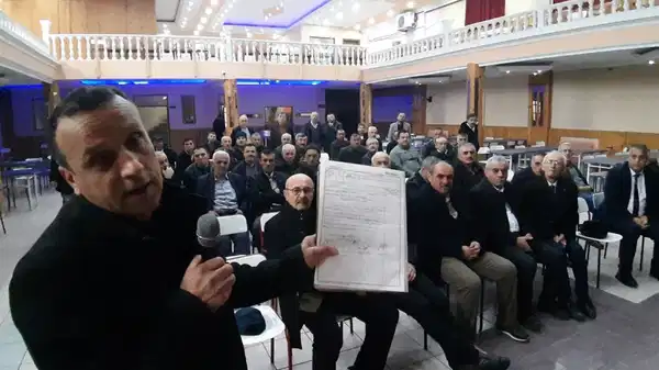 Köyündeki su kaynaklarının ihaleye çıkarılmasını basından öğrendi