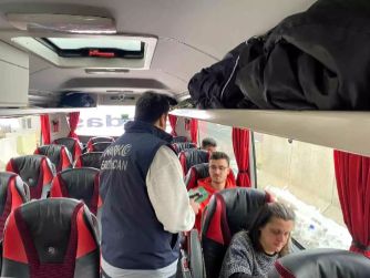  Bu Faaliyetler Yeteli mi? Kimin Eli Kimi Cebinde, Düşünün... Uyuşturucuya Karşı Bilgilendirme Faaliyeti