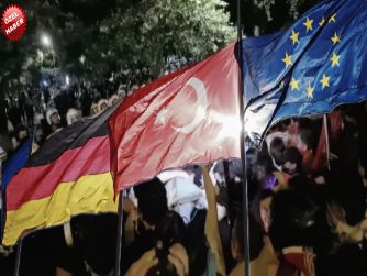 Almanya ve Siyasi Eleştiriler: Geçmişten Günümüze Bir Bakış
