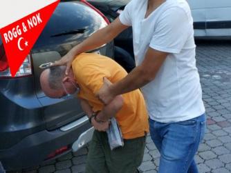 Samsun düşünürseniz bu gün Türkiye adaletini yansıttı bakınız sabah Evinde uyuşturucu ele geçen şahıs gözaltına alındı...