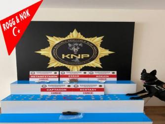 Polisten zehir tacirlerine çifte operasyon
