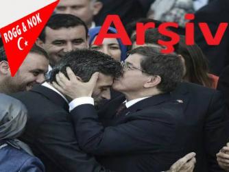 Siyasi maç! Kalede Halk! Hakem İktidar! Oyucular, Takım “Siyaset ortamı”,” İktidar”! Sonuç: sağ, sol penaltı gol! Kimin galip geleceği belli…