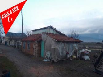  Haşim Teoman Sancar: 9 METREKARELİK KONTEYNERDA KADERİNE TERK EDİLDİLER