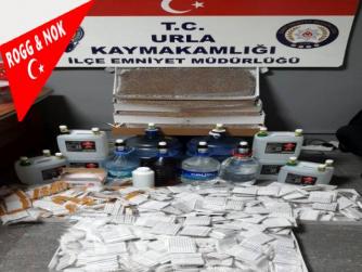 Urla'da zehir tacirlerinin evlerine baskın
