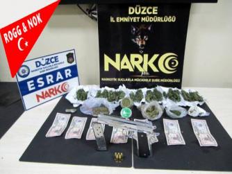 Düzce'de polisten uyuşturucu ve sahte para operasyonu 13.09.2021