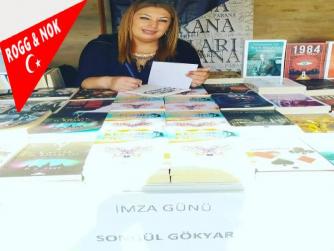 Yazar Songül Gökyar Kartal Belediyesi'nin düzenlediği kitap fuarında