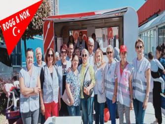  CHP Halk pazarı yanında Halk ile omuz omuza 