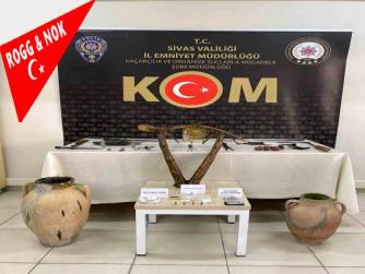Sivas'ta Uyuşturucu ve Tarihi Eser Operasyonu