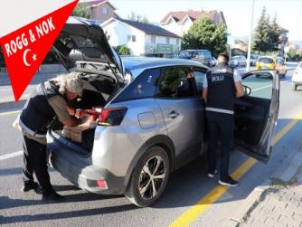 Bolu'da polis ekipleri okul çevrelerinde denetim yaptı