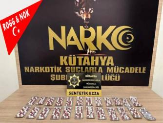 Kütahya'da 326 adet uyuşturucu içerikli hap ele geçirildi