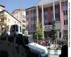 Kay anasına, görme göz Yum !! bu günkü gündem maddesi Kay anasına ama görme  Göz Yum...