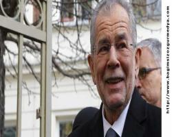 Avusturya'da Cumhurbaşkanlığı seçimi: İlk sonuçlara göre aşırı sağcı aday geride imiş, neye yarar?..
