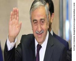 Kıbrıs satılırken;  Akıncı: Eşit, özgür ve güvenli bir ada yaratmak mümkün