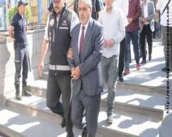 Bilim adamı Atatürk sevdalısı Büyükerşen'e saldırıda 3 tutuklama varmış...