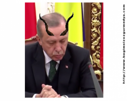 Doğu savaş kolu lideri basın toplantısında uyuyan partili diktatörün nedenini açıkladı...