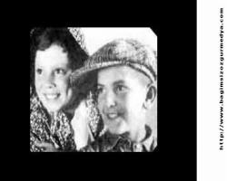 KÖY ENSTİTÜLERİNİ MENDERES Mİ KAPATTI?