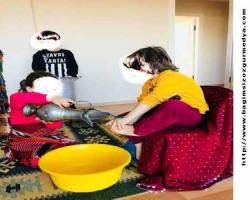  'Kızlara ayak yıkatma rezaleti' Meclis'e taşındı