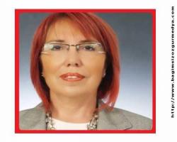 BİR  ÖĞRETİM GÖREVLİSİNİN VEDA MESAJI....