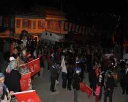 AMASYA'DA  CUMHURİYET HALK PARTİSİNE SALDIRI