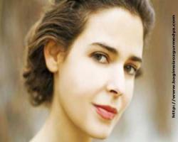 Pelin, 'Bulutları sevme kulübü' kuruyor