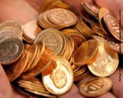 Dolar zirvede, altın çakıldı