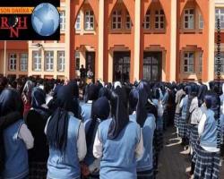 Kız ve erkek öğrencilere ayrı sınıf: Okullarda harem-selamlık dönem! Burası Fareli köy
