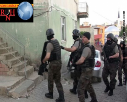 Gözaltındaki bizim baş hainin yakın mesai arkadaşlarından bir IŞİD'lilerin sorgusu sürüyor
