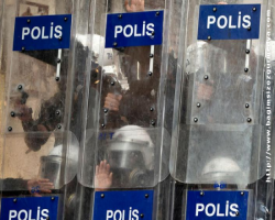 Şimdilik Terör faillerini ihbar edene para ödülü