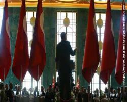 Acemi casus Gazeteciler soruyor;Daha uyuyacak mısınız olanlar at gözlüğü takarak mı bakacak mısınız?