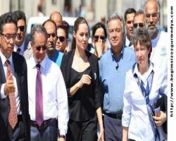 S.G; Prof. Dr. BERİL DEDEOĞLU bildiriyor: İyi ki BM Mülteciler Yüksek Komiserliği var!